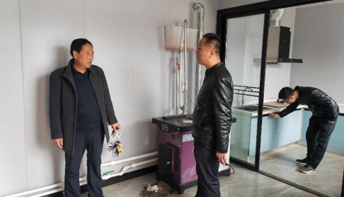 示范推廣清潔生物質(zhì)炊事取暖爐具63臺